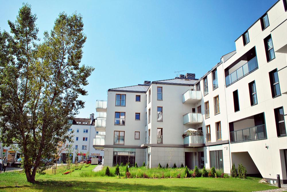 How to Apply for Low-Income Apartments Online (Without Getting Scammed)- A Safe, Step-by-Step Guide